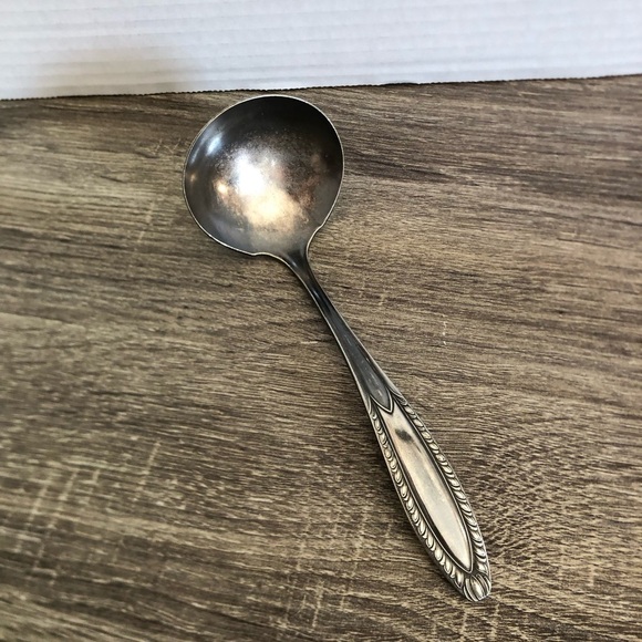 Vtg Wm Rogers Silver Gravy Ladle - Picture 1 of 9